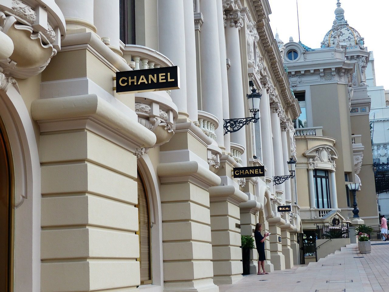 comment-travailler-dans-le-luxe