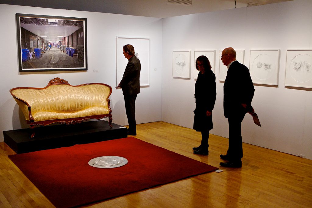 le-lien-etroit-entre-l-art-contemporain-et-le-luxe-a-la-recherche-de-nouvelles-communautes-de-fideles